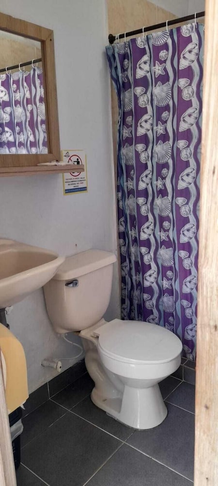 Standard Double Room - Photo 2
