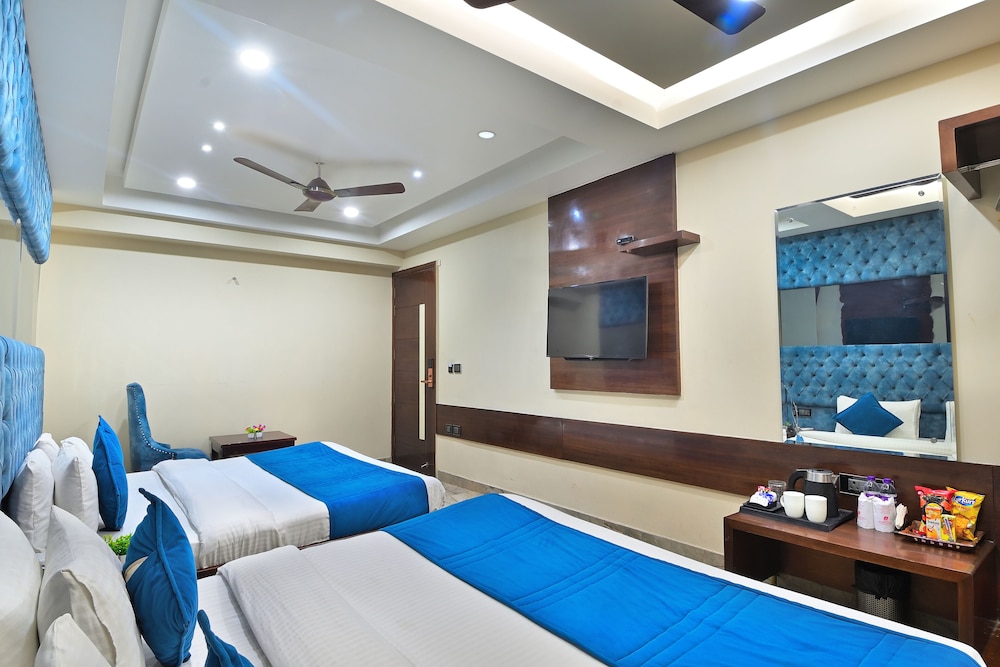 Classic Triple Room - Photo 5