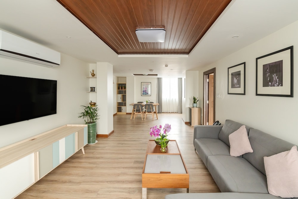 Premium Apartment, 2 Bedrooms, Accessible, City View