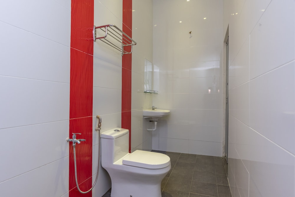 Deluxe Double Room, 1 King Bed photo 3
