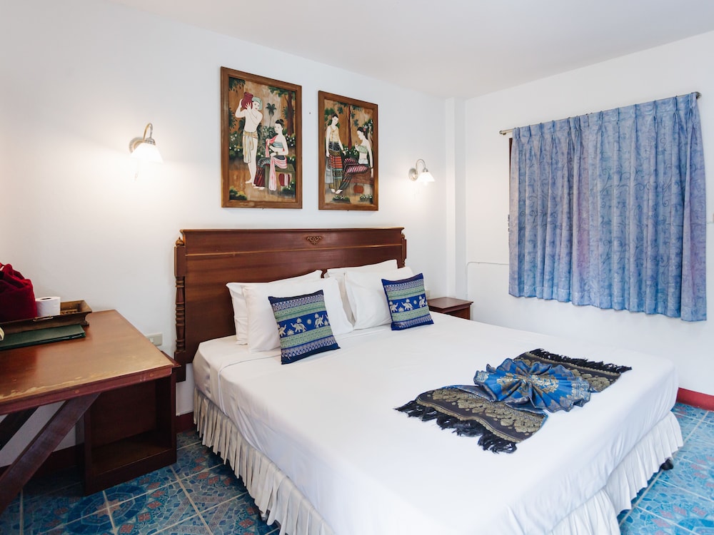 Double Room with Balcony - Photo 5