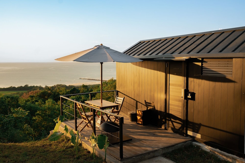 Deluxe Cabin photo 2