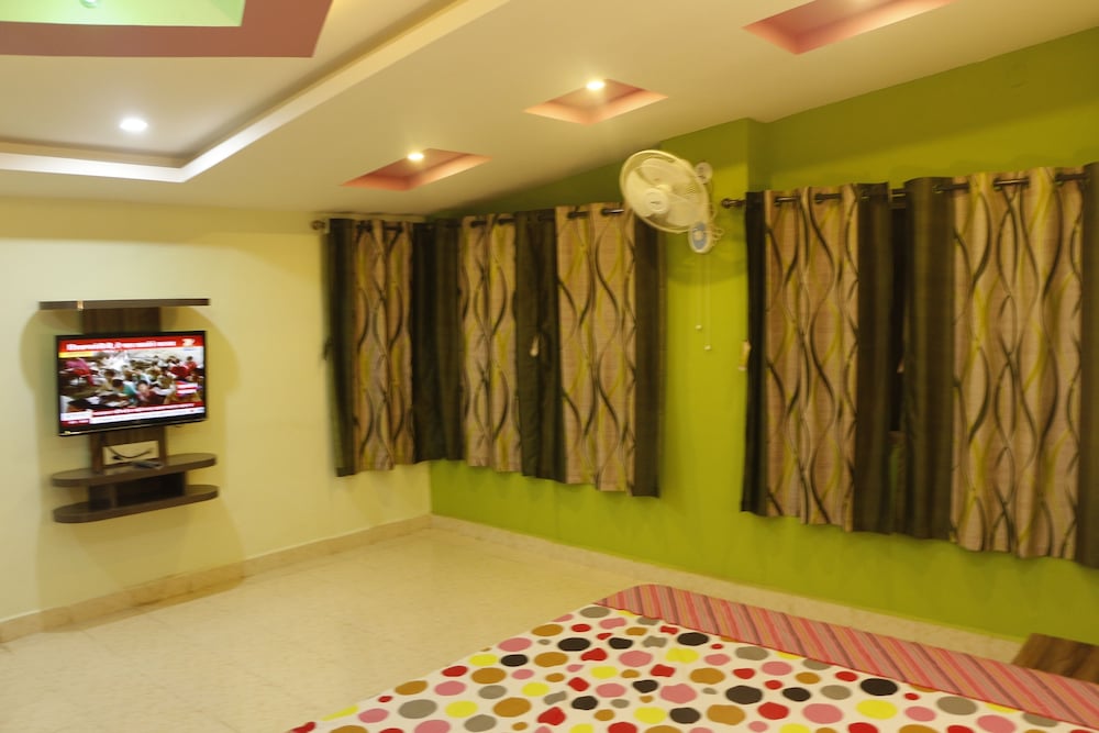 Couple A/C Room photo 2