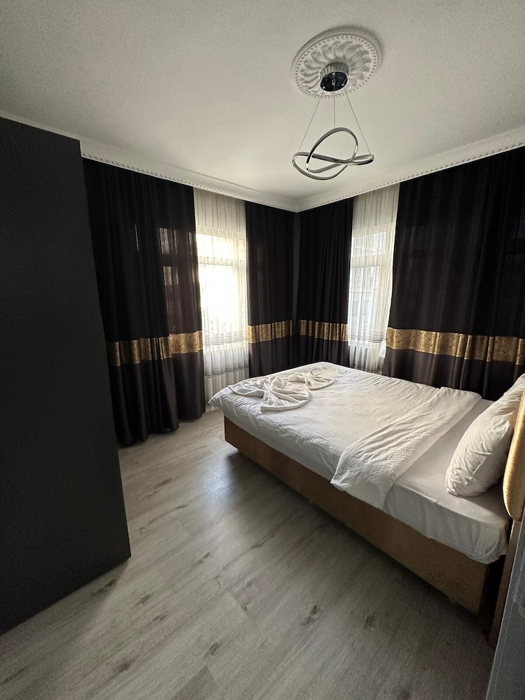 Comfort Apartment photo 1