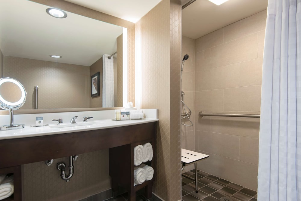 DoubleTree by Hilton Schenectady, Photo 4