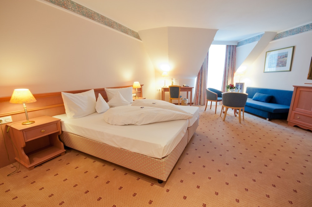 Junior Studio Suite