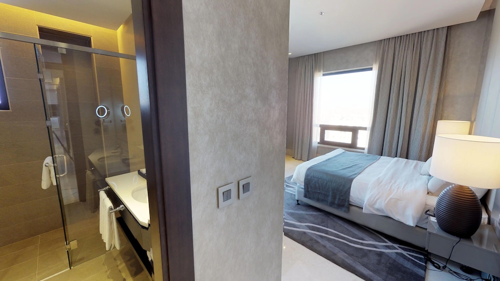 Royal Suite, 3 Bedrooms photo 3