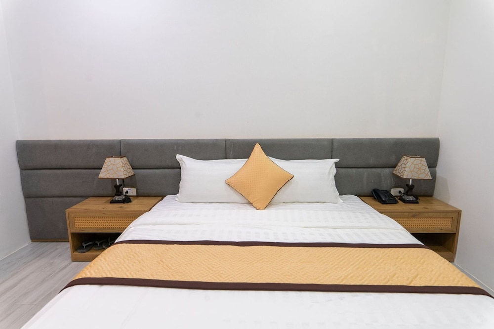 Deluxe Double Room photo 3