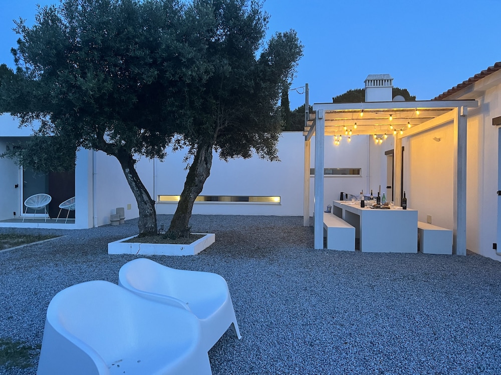 Exclusive Villa photo 3