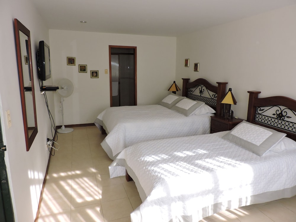 Triple Room photo 3