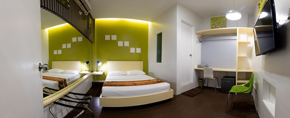 Standard Queen Room - Photo 4