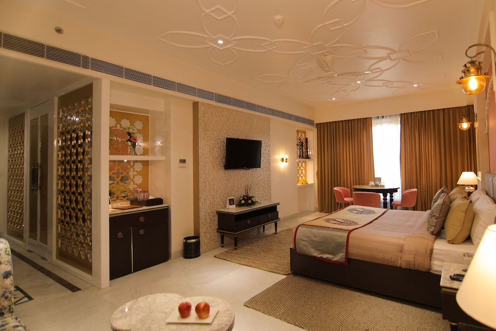 Family Room - Photo 1