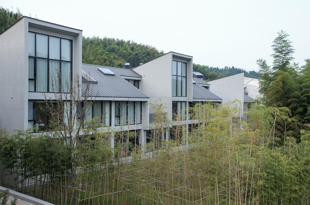Signature Townhome, 6 Bedrooms, Mountain View