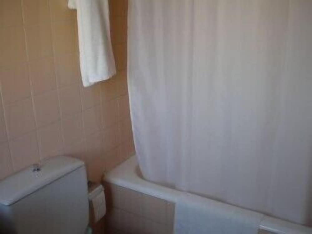 Triple Room - Photo 2
