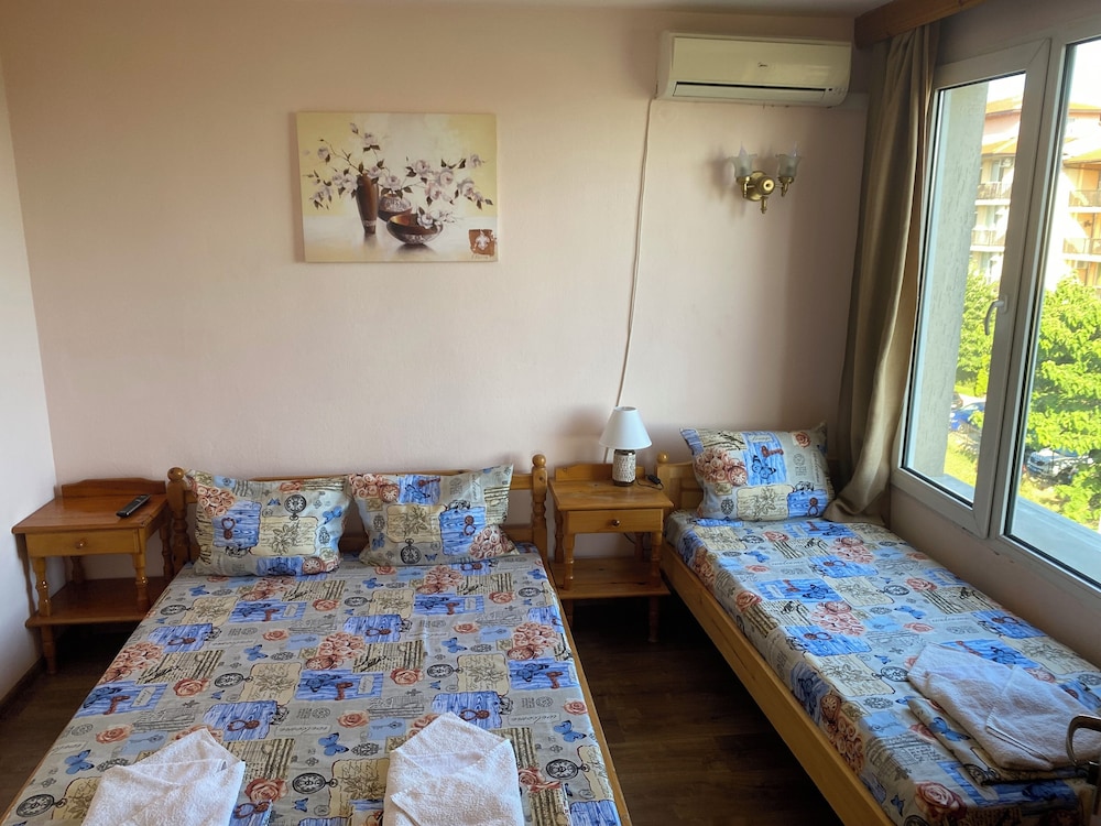 Economy Room photo 2