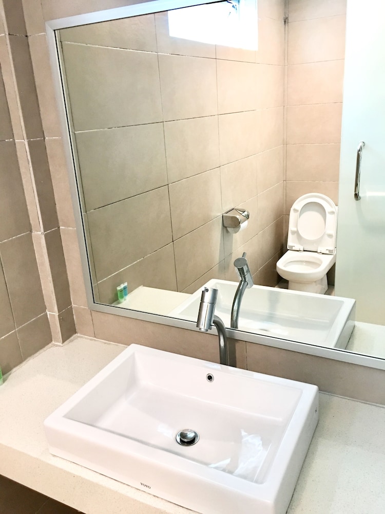 Standard Double Room - Photo 5