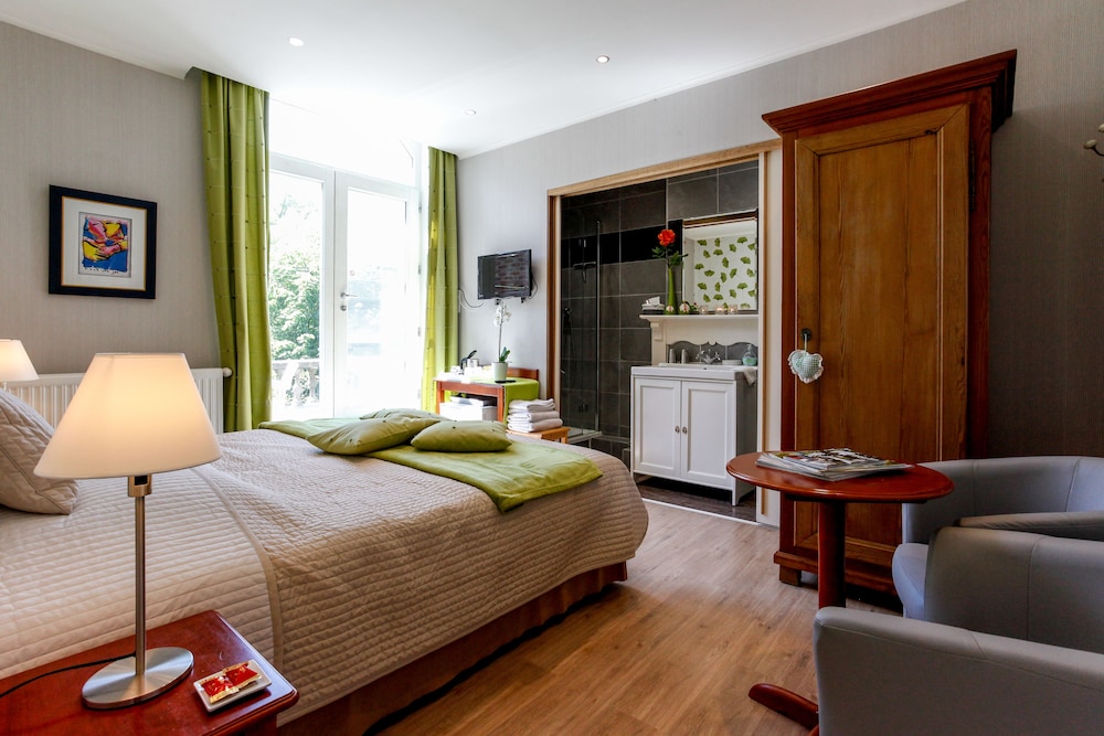 Comfort Double Or Twin Room, 1 Bedroom, Non Smoking, Garden View photo 2