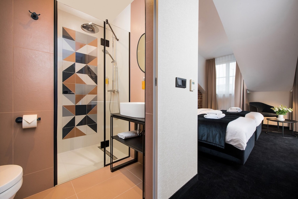 Superior Double Room - Photo 4