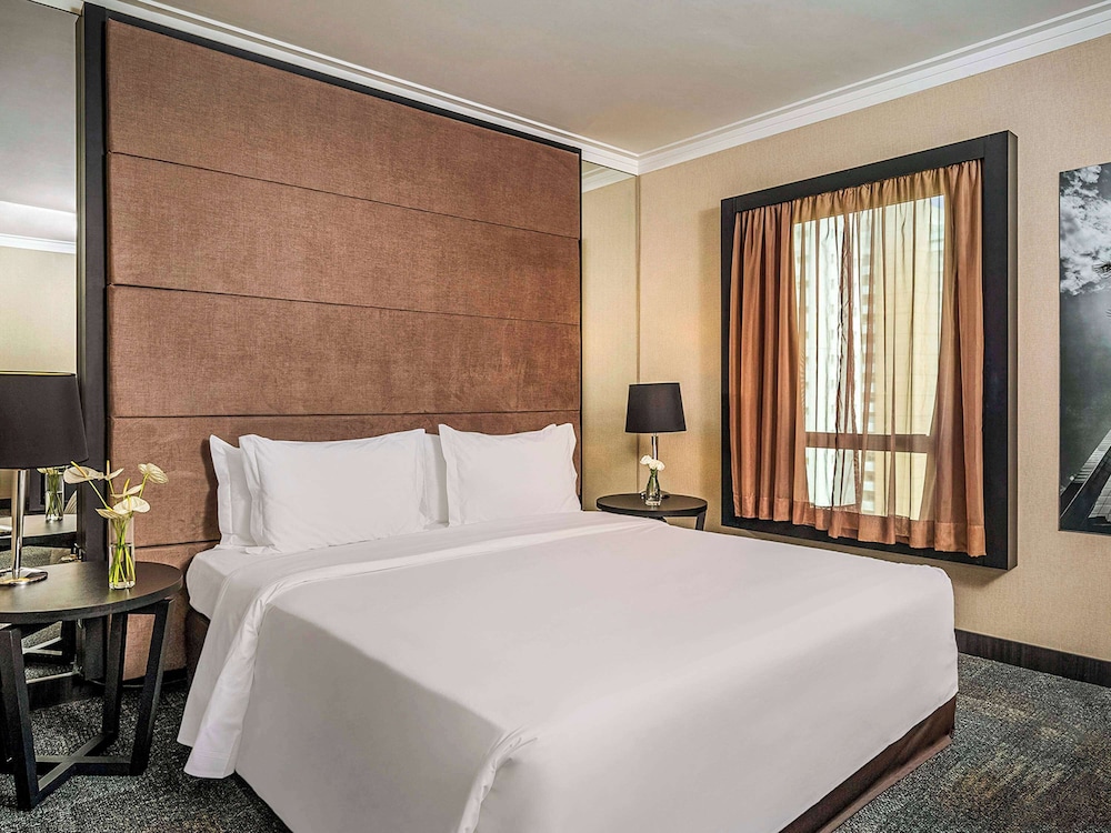 Standard Room, 1 Queen Bed - Photo 2