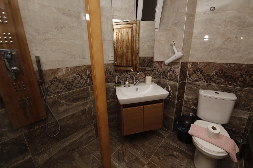 Family Apartment No 4 (150 Meters Away) photo 3