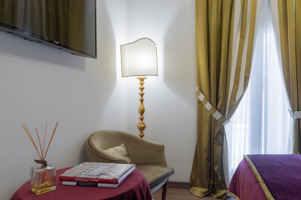 Classic Room (Special)