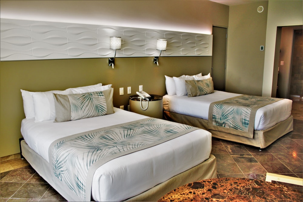 Superior Room, 2 Double Beds, Ocean View - Photo 1