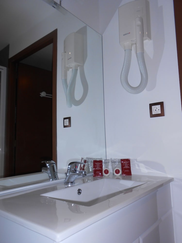 Comfort Triple Room photo 2