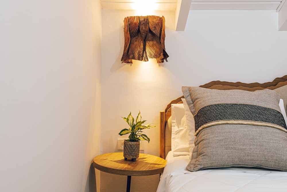 One Bedroom Apartment (4 guests)