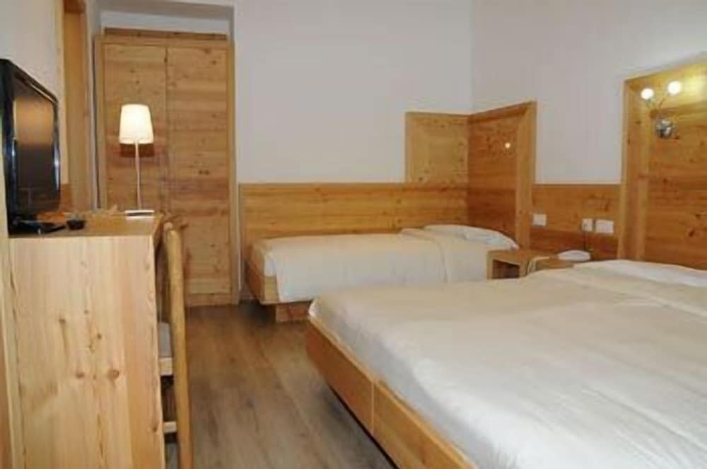 Triple Room - Photo 1