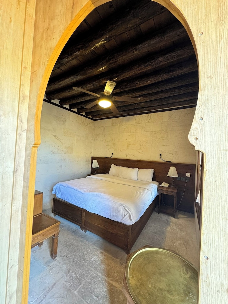 Deluxe Double Room, Balcony, Lake View photo 1