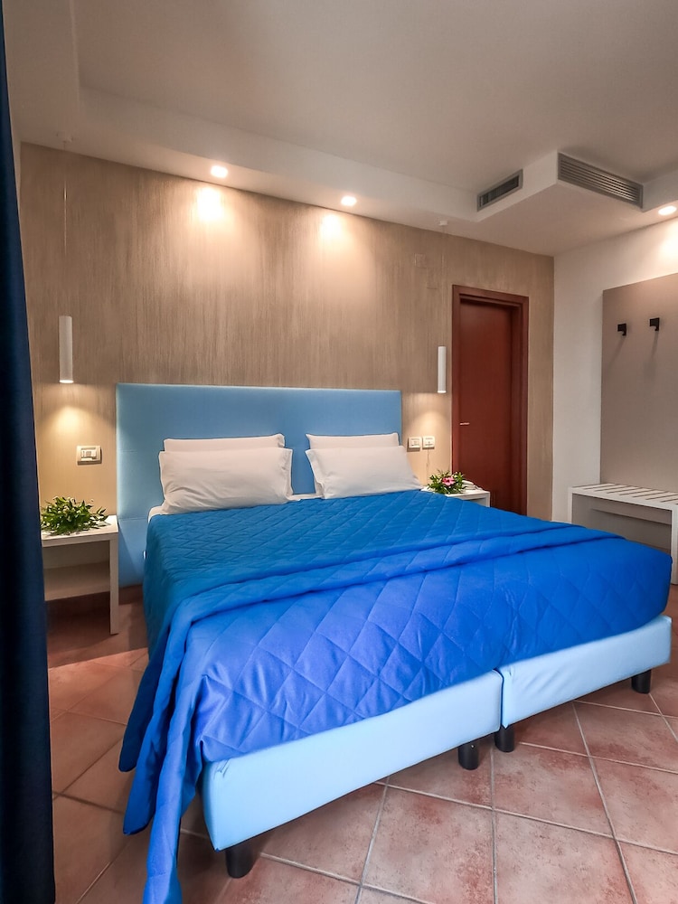 Panoramic Room, Terrace, Sea View photo 3
