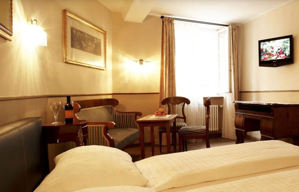 Junior Suite with Bed- and Living Area