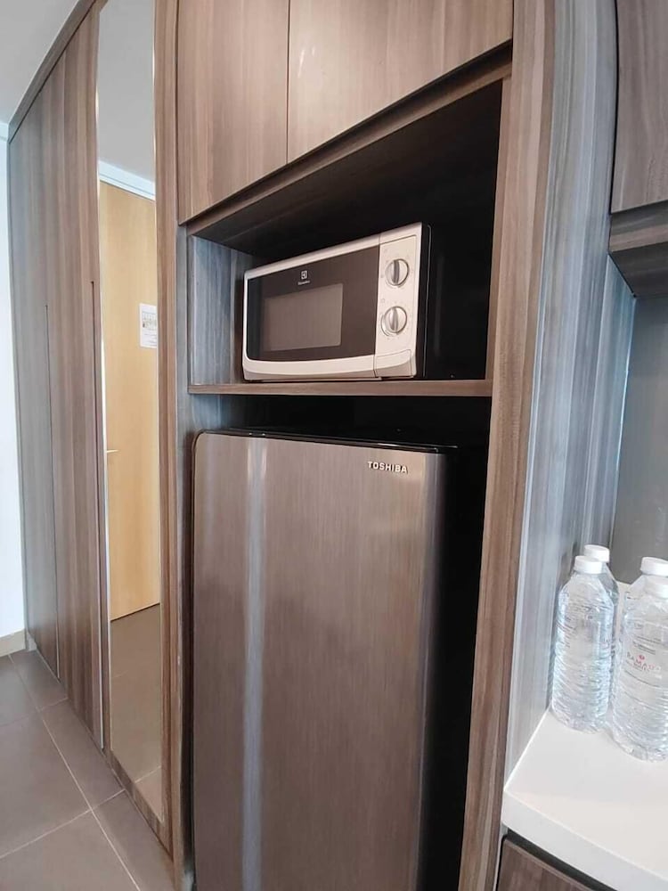Executive Studio Suite, 1 Twin Bed, Non Smoking thumbnail 6