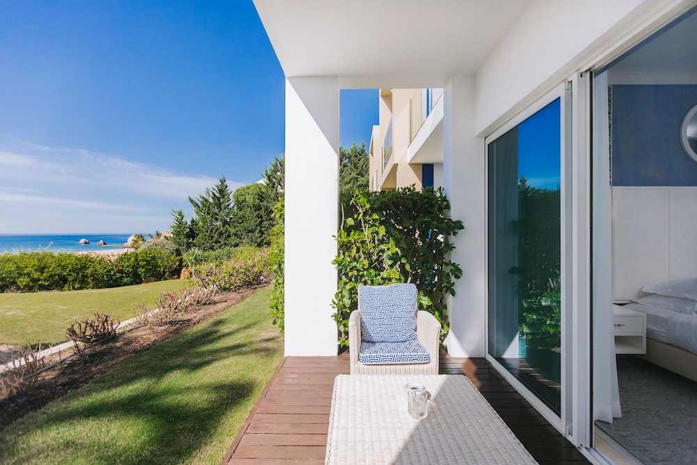 Deluxe Room, Balcony, Sea View - Photo 7