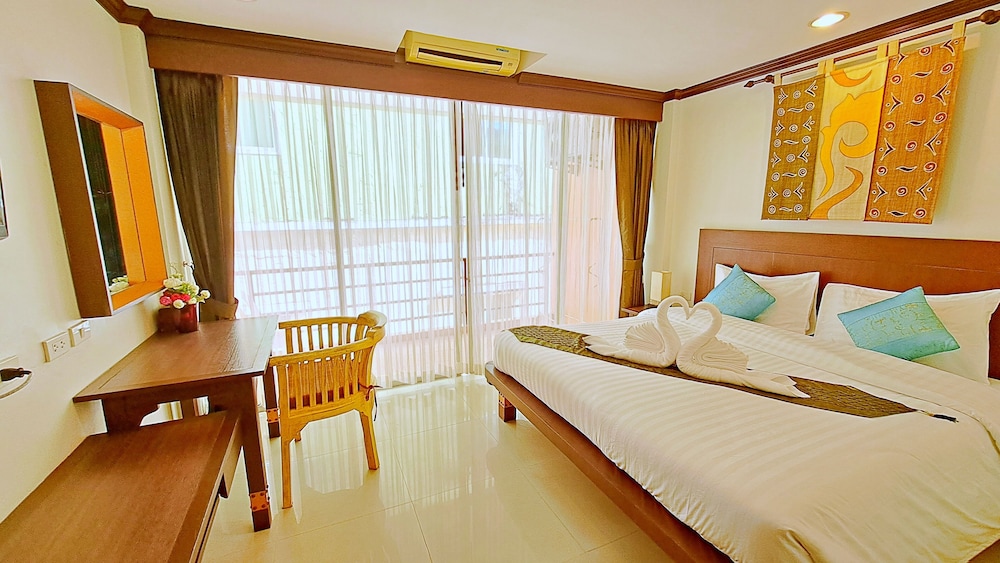 Standard Double Room - Photo 3