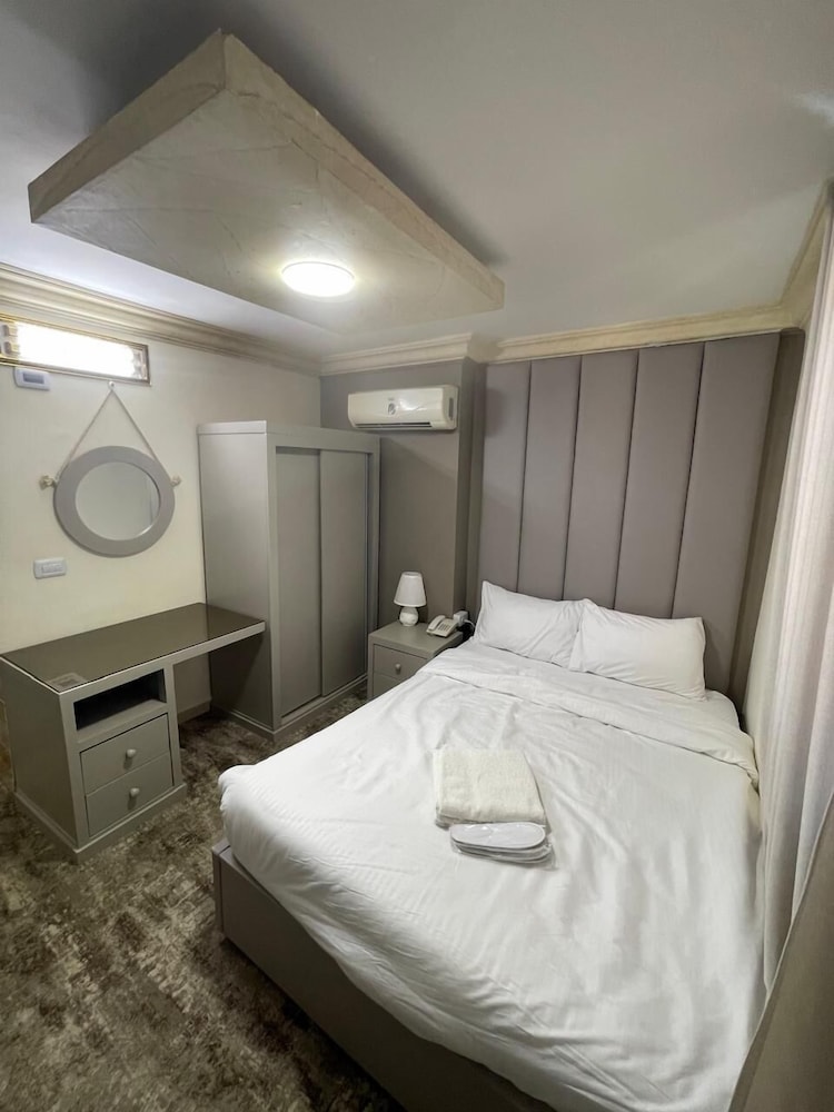 Standard Double Room photo 3