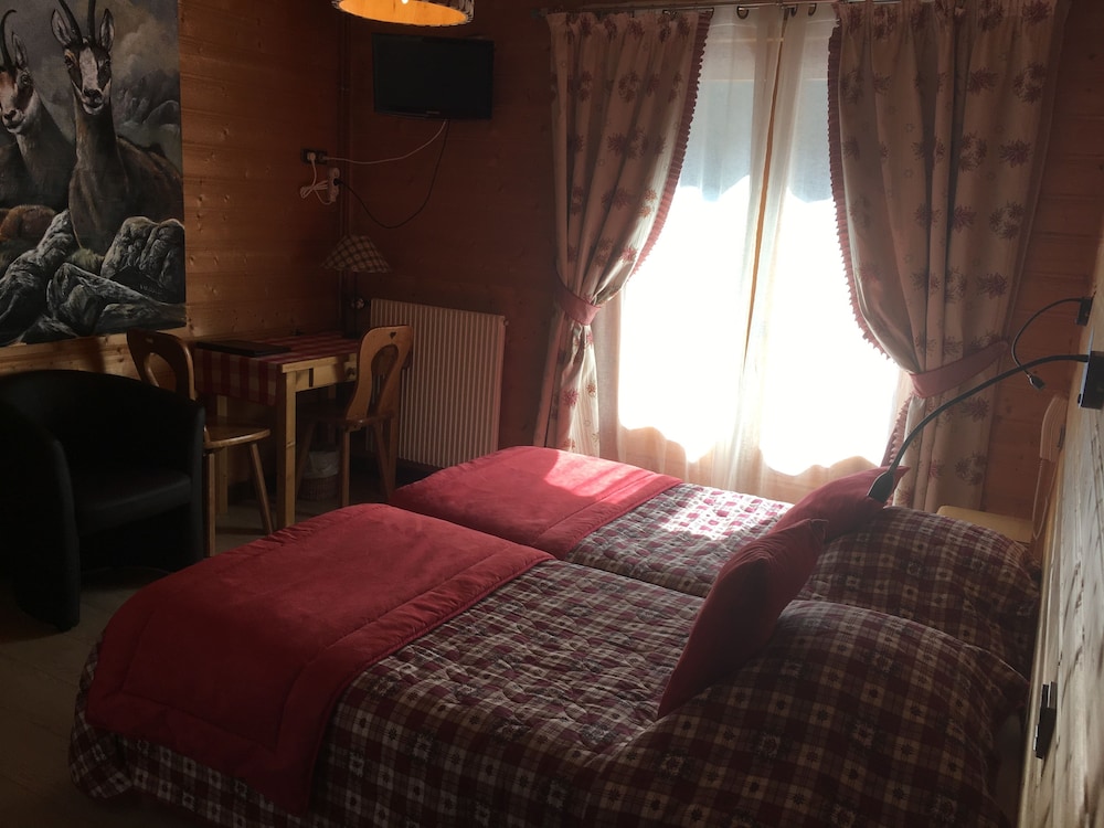 Twin Room, Non Smoking photo 2