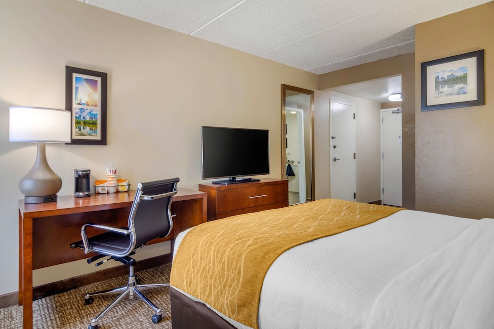 Room, 1 Queen Bed, Accessible, Non Smoking - Photo 5