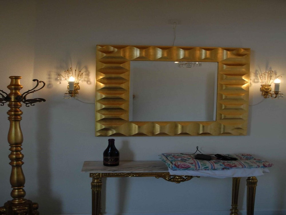 House photo 2