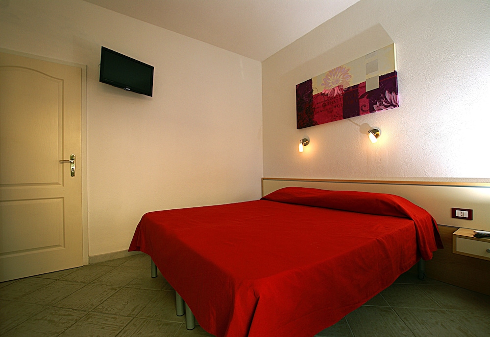 Basic Double Room photo 1