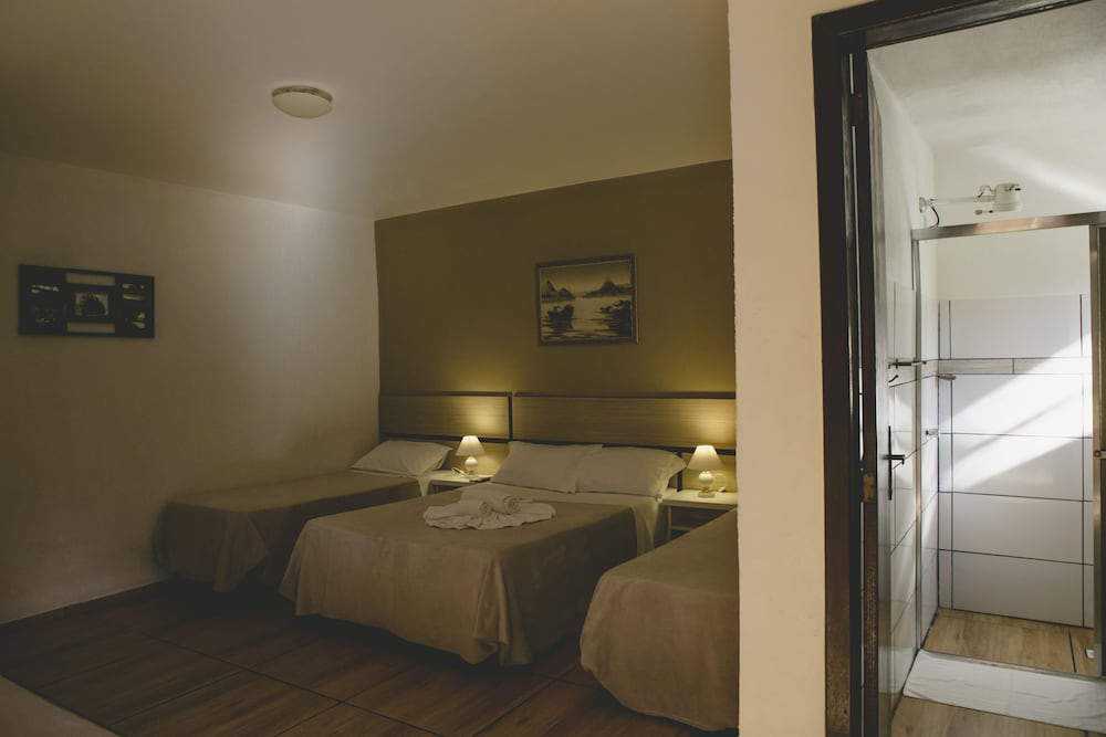 Standard Quadruple Room photo 1
