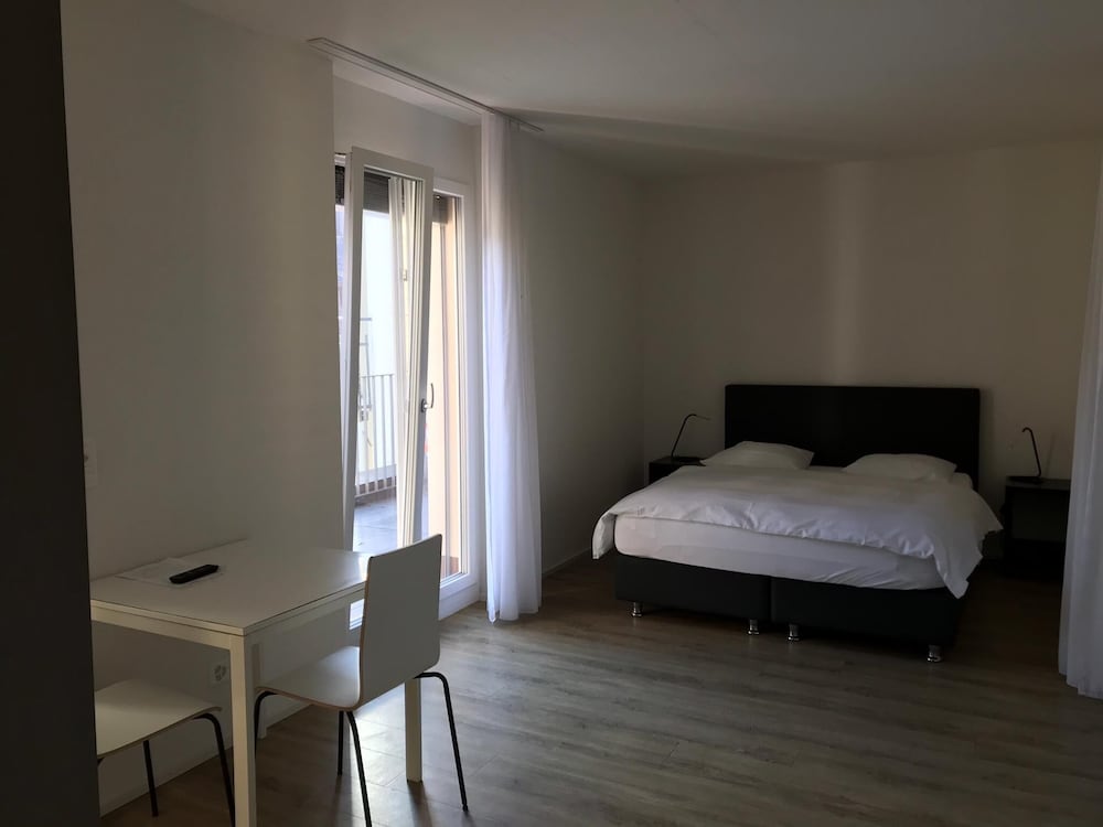 Apartment, Non Smoking