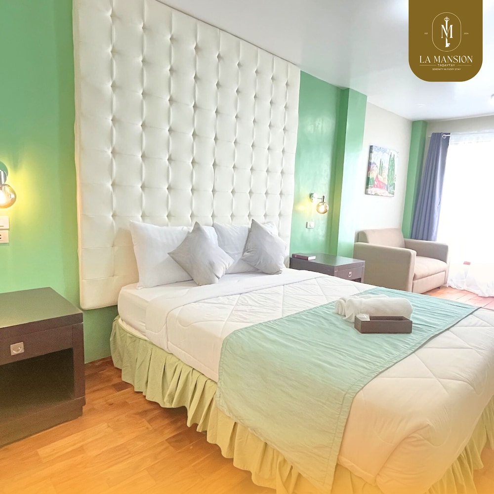 Superior Double Room, Balcony, Pool View
