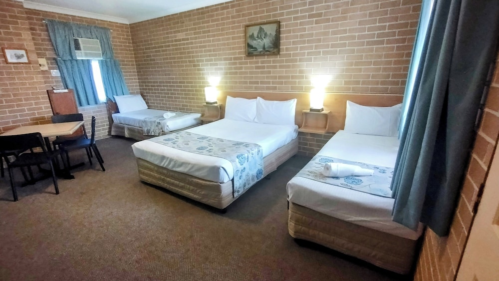 Deluxe Quadruple Room, photo 7
