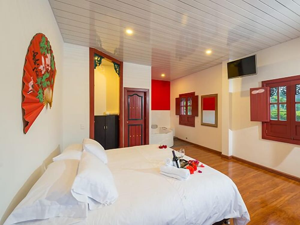 Honeymoon Double Room photo 2