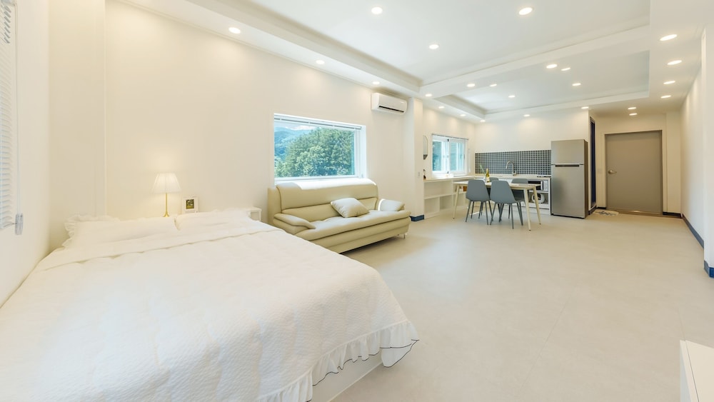 Basic Room, 1 Bedroom (Room 201 (New Building)) - Photo 5