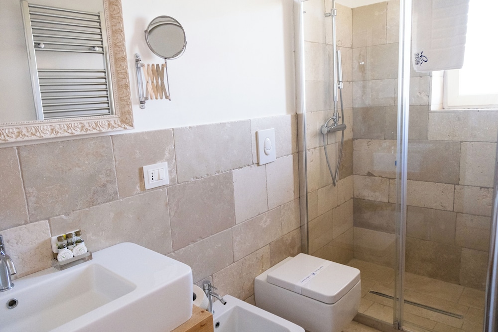 Premium Double Room photo 3