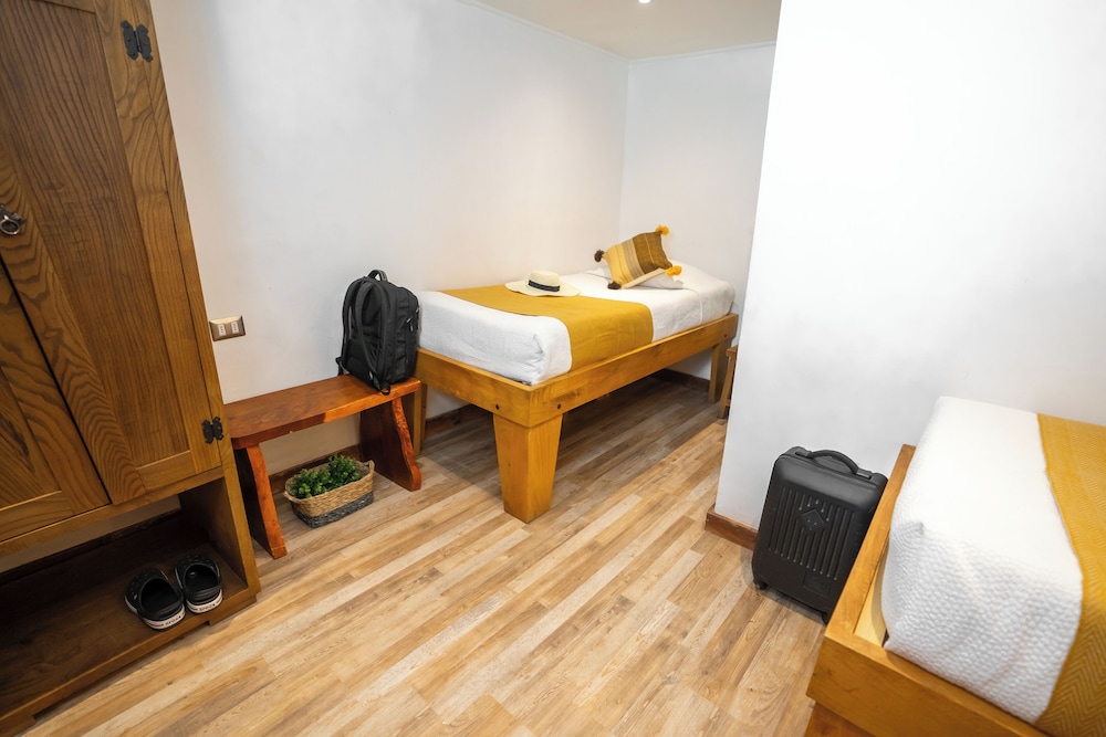 Standard Triple Room - Photo 2