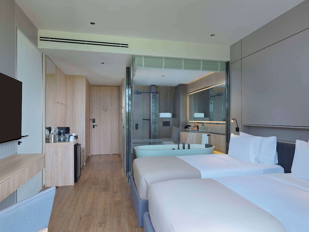 Deluxe Room - Photo 4