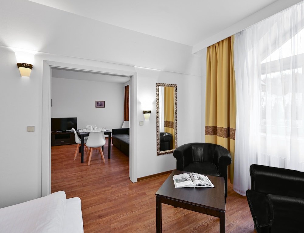 Panoramic Apartment, 1 Bedroom, City View photo 2